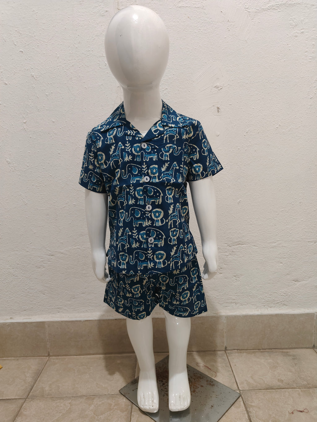 Indigo Animals Cuban Collar Unisex Coord Set