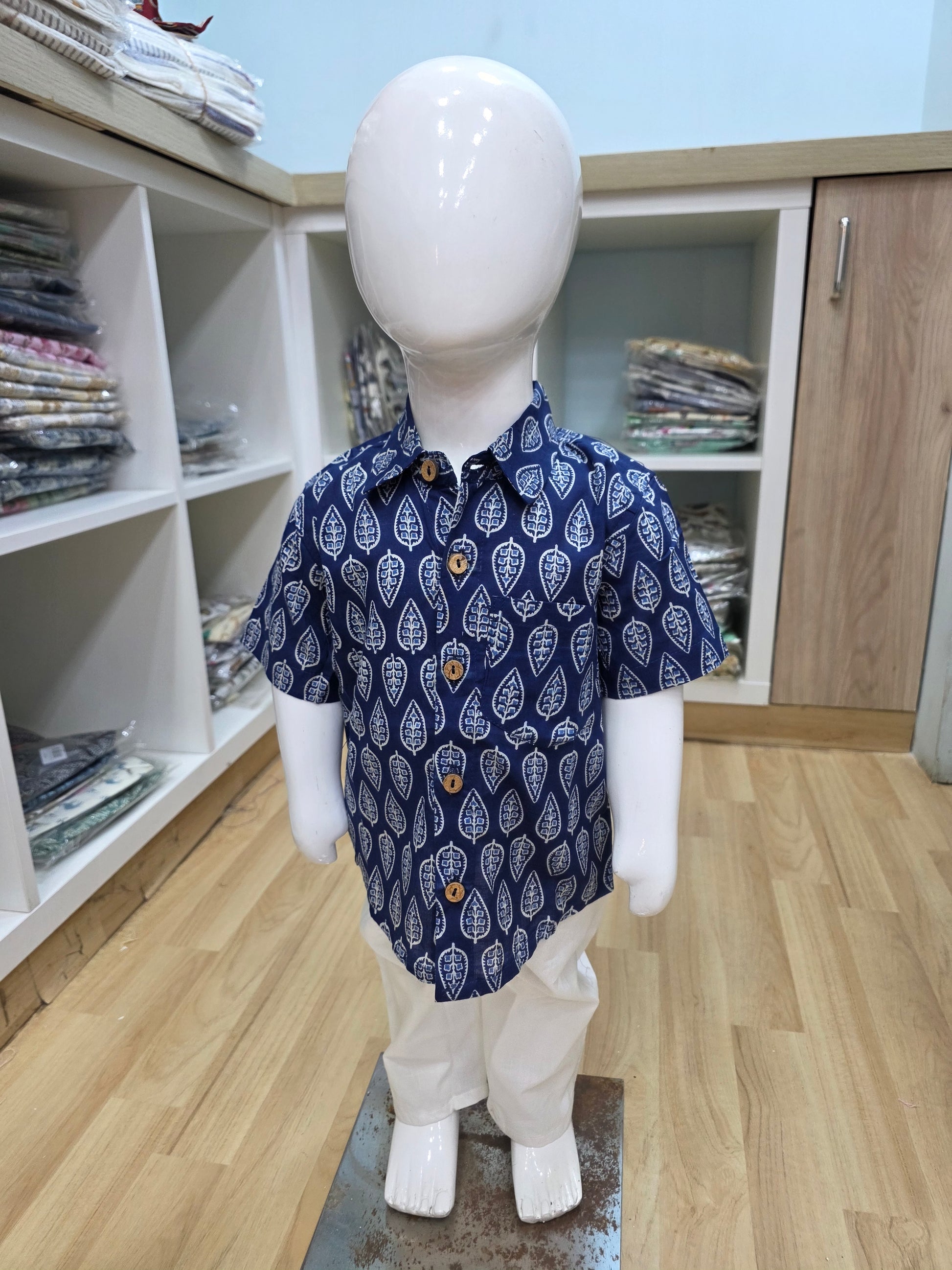 Indigo Leaf Motif Kids' Shirt