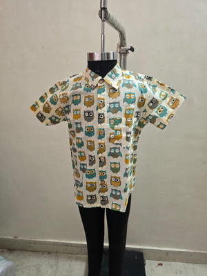 Yellow Green Owl Twinning Kids' Shirt
