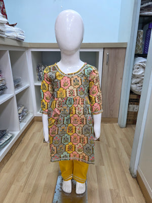 Multicolour Hexagon Twinning Set With Straight Pants