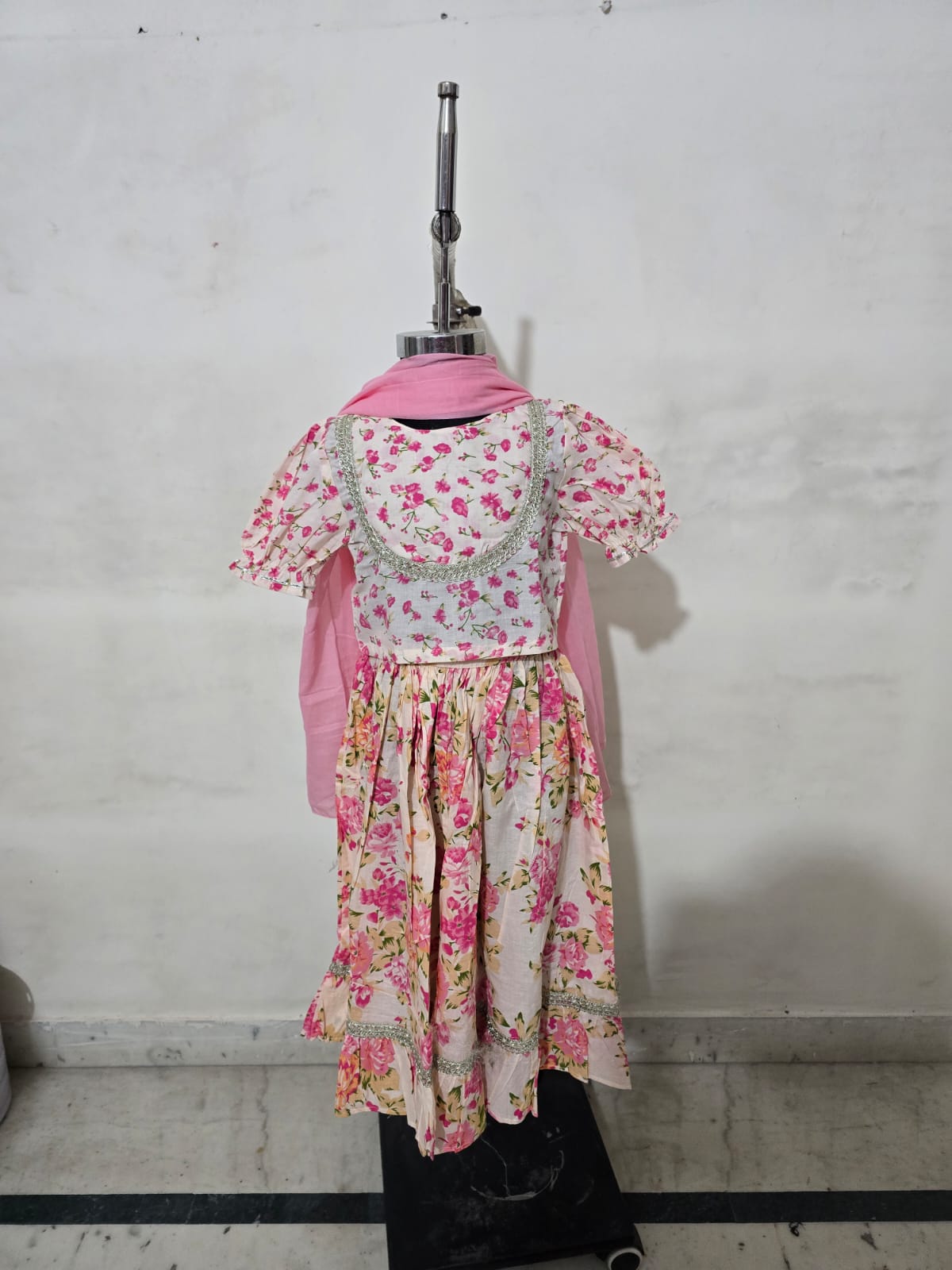 Rosy Canvas Lehenga with Dupatta