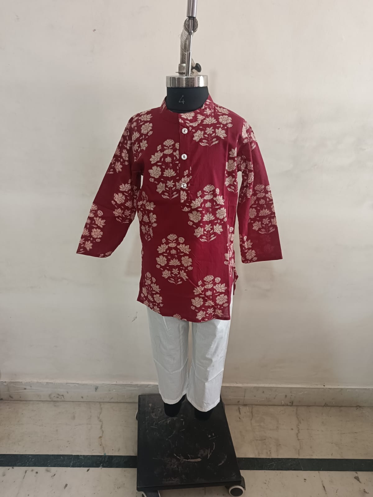 Maroon Jhaal Kurta Pyjama